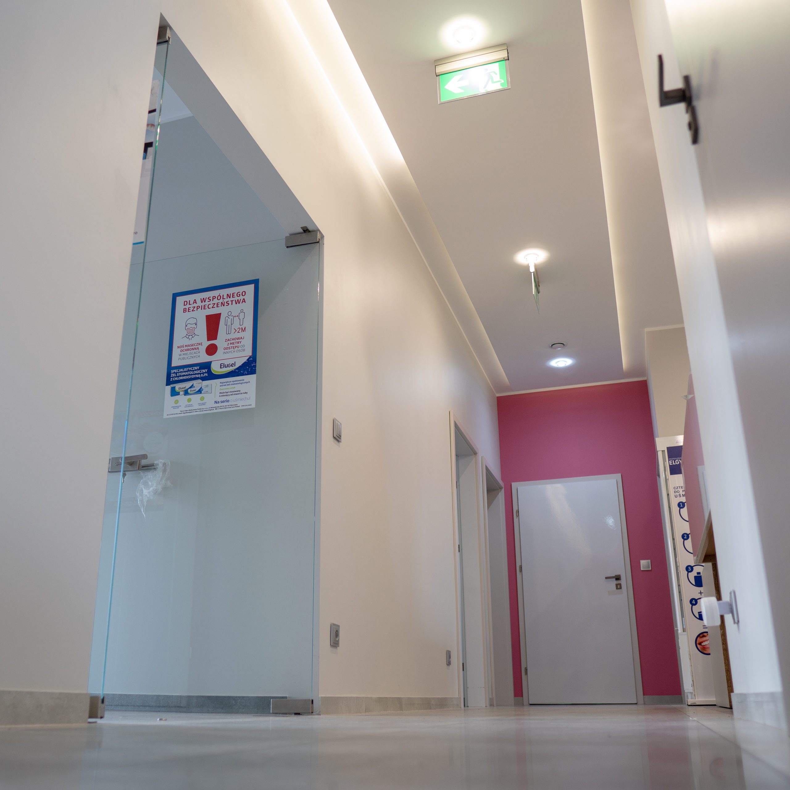 Implanty zębowe w ciąży – czy to bezpieczne?